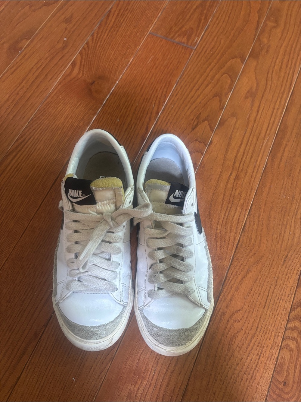 Nike size 5 shoes